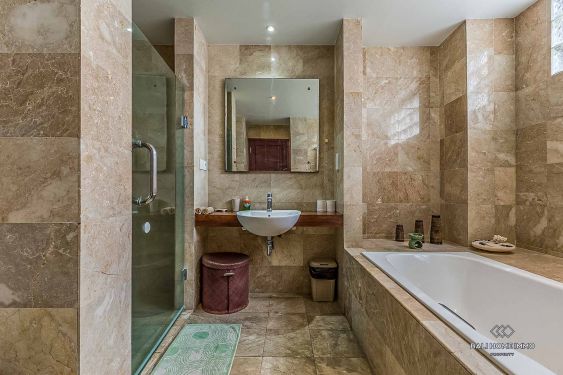 Image 18 from Cozy 2 Bedroom Apartment for Sale Leasehold in Bali Seminyak