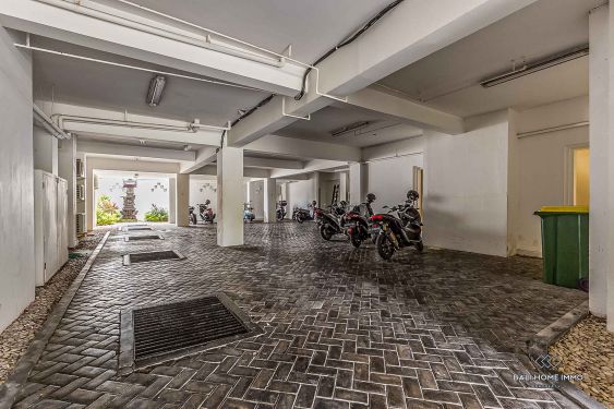 Image 19 from Cozy 2 Bedroom Apartment for Sale Leasehold in Bali Seminyak