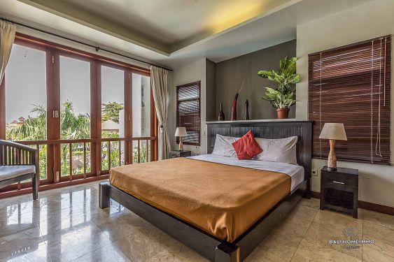 Image 12 from Cozy 2 Bedroom Apartment for Sale Leasehold in Bali Seminyak