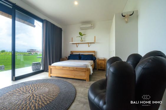 Image 2 from Villa confortable de 2 chambres avec vue sur les rizières à vendre en bail à Babakan Canggu