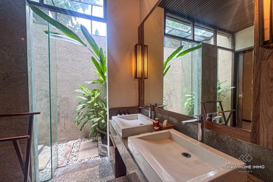 Image 15 from Cozy 2 Bedroom Villa for Sale Leasehold in The Heart of Seminyak