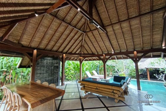Image 4 from VILLA CONFORTABLE DE 3 CHAMBRES À VENDRE EN PLEINE PROPRIÉTÉ À BALI UNGASAN-WEST UNGASAN