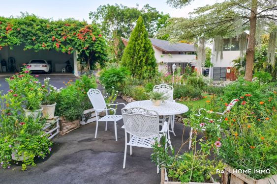 Image 17 from COZY 4 BEDROOMS TOWNHOUSE FOR SALE FREEHOLD IN BALI NUSA DUA