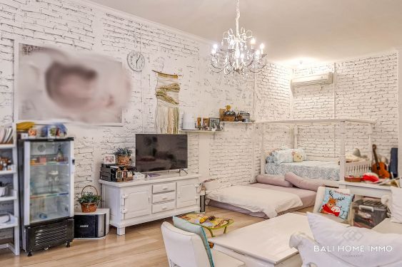 Image 9 from COZY 4 BEDROOMS TOWNHOUSE FOR SALE FREEHOLD IN BALI NUSA DUA