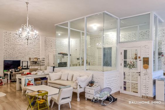 Image 5 from COZY 4 BEDROOMS TOWNHOUSE FOR SALE FREEHOLD IN BALI NUSA DUA