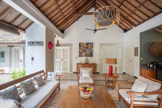 Image 3 from Cozy 4 Bedrooms Villa Walking Distance to Seminyak Beach
