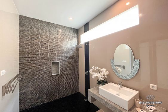 Image 19 from VILLA CONFORTABLE ET MAGNIFIQUE DE 4 CHAMBRES À LOCATION MENSUELLE ET ANNUELLE À BALI NUSADUA