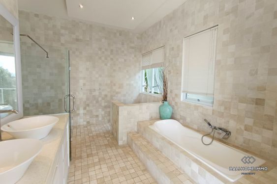 Image 19 from COZY & SPACIOUS 3 BEDROOMS VILLA FOR YEARLY RENTAL IN BALI UNGASAN-WEST UNGASAN