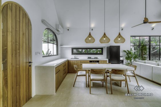 Image 4 from Vila Tropis Nyaman dengan 2 Kamar Tidur untuk Dijual di Pecatu