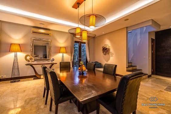 Image 4 from VILLA CONFORTABLE AVEC VUE SUR L'OCÉAN DE 2 CHAMBRES À LOCATION MENSUELLE ET ANNUELLE À JIMBARAN