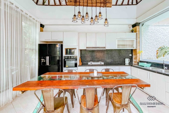 Image 11 from VILLA NYAMAN DENGAN PEMANDANGAN LAUT, 4 KAMAR UNTUK DISEWA TAHUNAN & BULANAN DI BALI - UNGASAN