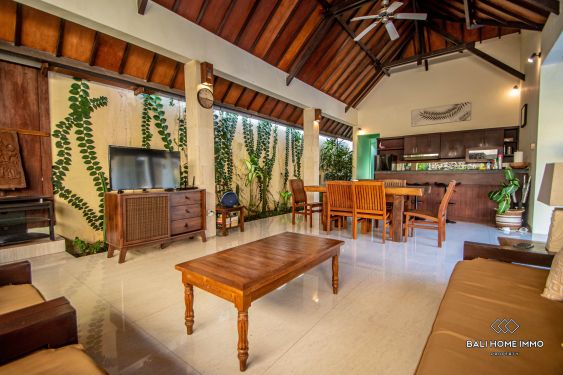 Image 10 from Vila 3 Kamar Tidur yang Mempesona Disewakan Bulanan di Bali Seminyak