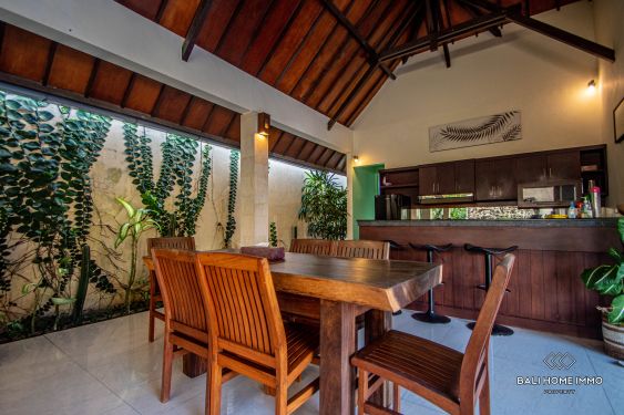 Image 5 from Vila 3 Kamar Tidur yang Mempesona Disewakan Bulanan di Bali Seminyak
