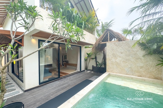 Villa 1 kamar berdesain mewah dijual di Pererenan Utara, Bali.