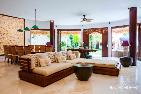 Image 6 from Élégante villa de 3 chambres en bord de mer avec vastes jardins près de la plage de Bingin