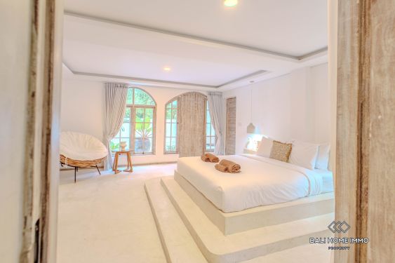 Image 13 from Elegant 3-Bedroom Jungle View Villa for Sale in Ungasan