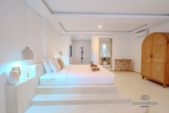 Image 15 from Elegant 3-Bedroom Jungle View Villa for Sale in Ungasan