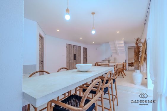 Image 9 from Elegant 3-Bedroom Jungle View Villa for Sale in Ungasan