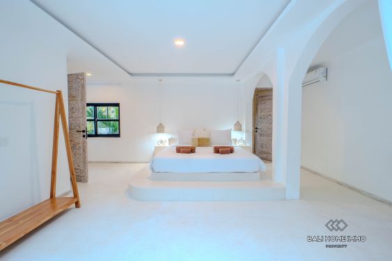 Image 17 from Elegant 3-Bedroom Jungle View Villa for Sale in Ungasan