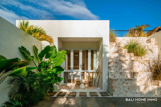 Image 11 from Elegant 3 Bedroom Tropical Villa for Sale in Ungasan with Warm Natural Design