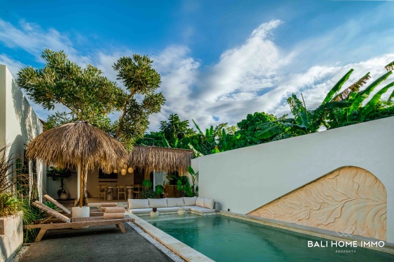 Image 12 from Elegant 3 Bedroom Tropical Villa for Sale in Ungasan with Warm Natural Design