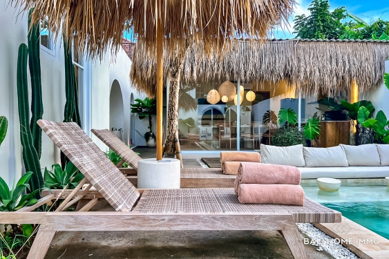 Image 4 from Élégante villa tropicale de 3 chambres à vendre à Ungasan, au design naturel chaleureux.