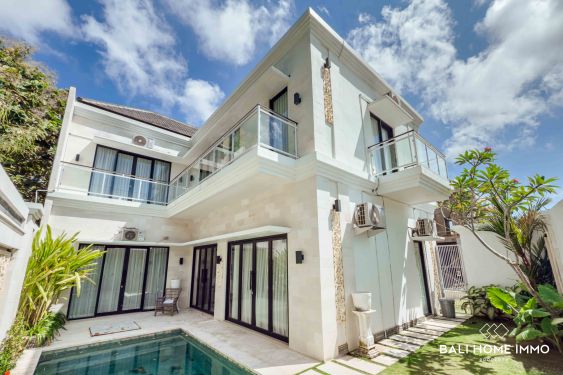 Image 1 from Vila Elegan 3 Kamar Tidur dengan Desain Luas Dijual di Ungasan