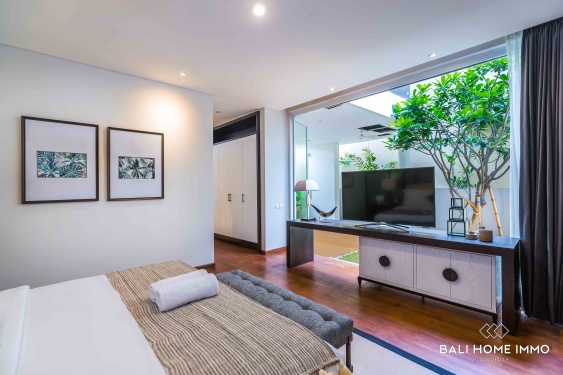 Image 10 from Elegant 3BR Villa for Sale and Rent with Bay & Mountain Views + Rooftop Pool Near Nusa Dua