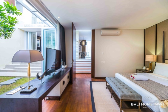Image 9 from Elegant 3BR Villa for Sale and Rent with Bay & Mountain Views + Rooftop Pool Near Nusa Dua