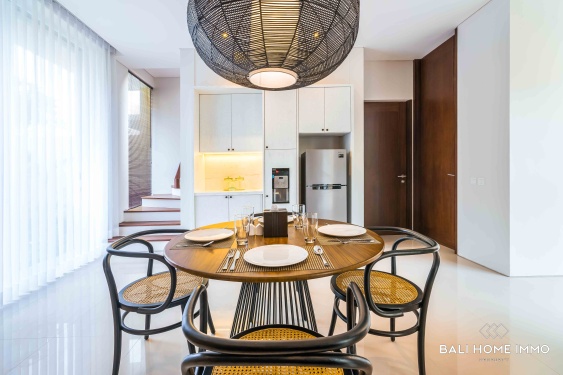 Image 7 from Elegant 3BR Villa for Sale and Rent with Bay & Mountain Views + Rooftop Pool Near Nusa Dua