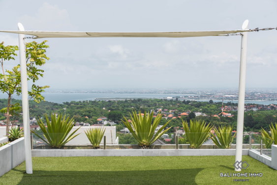 Image 4 from ÉLÉGANTE VILLA DE 4 CHAMBRES AVEC VUE SUR LA MER À VENDRE EN PLEINE PROPRIÉTÉ À UNGASAN