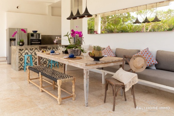 Image 5 from Elegant 5-Bedroom Villa for Sale in Ungasan with Jungle & Ocean Views