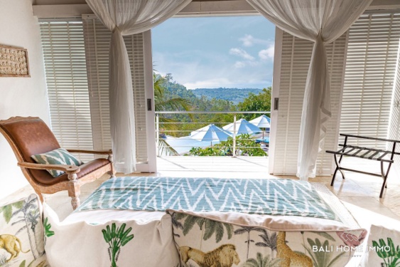 Image 6 from Elegant 5-Bedroom Villa for Sale in Ungasan with Jungle & Ocean Views