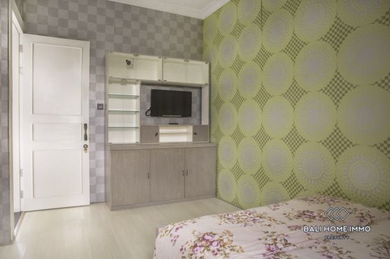 Image 11 from Élégante villa de 5 chambres avec toit-terrasse et vue sur l'océan à vendre près de Pecatu