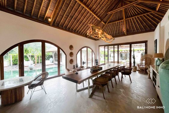 Image 7 from Dijual Vila Elegan 6 Kamar Berpemandangan Hutan di Ubud