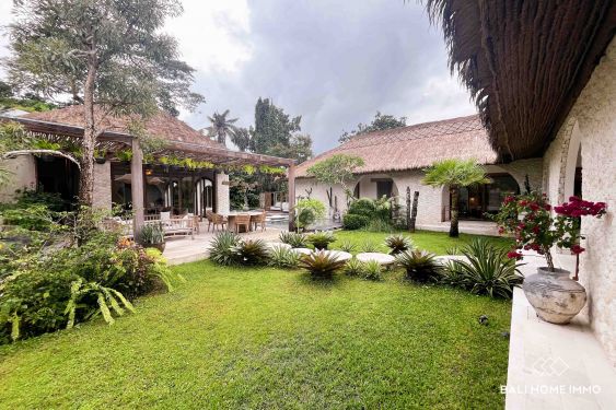 Image 10 from Dijual Vila Elegan 6 Kamar Berpemandangan Hutan di Ubud