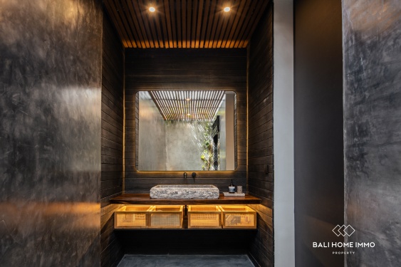 Image 8 from Élégante villa moderne de 4 chambres à vendre avec vue imprenable sur les rizières à Batu Bolong