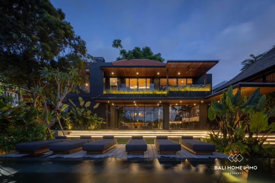 Image 12 from Élégante villa moderne de 4 chambres à vendre avec vue imprenable sur les rizières à Batu Bolong