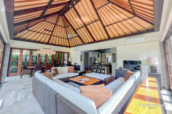 Image 2 from Enchanting 3 Bedroom Villa  for Sale in Petitenget Bali