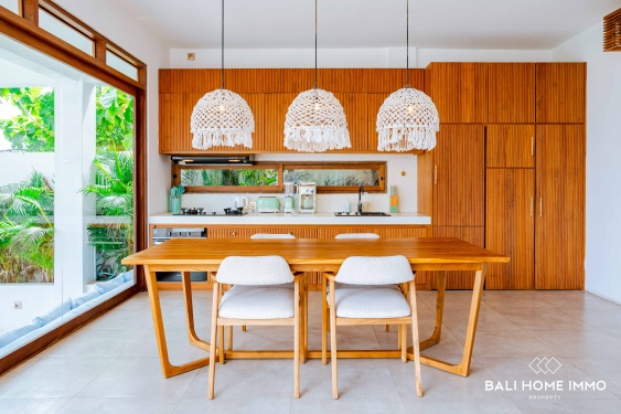 Image 11 from Villa de 3 chambres à flanc de falaise + studio avec vue sur l'océan à vendre et à louer à Bingin