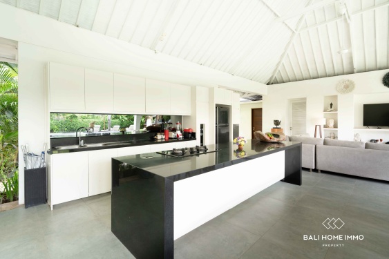 Image 5 from Exclusive 3 Bedroom Villa for Sale in Prime Berawa Location