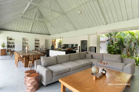 Image 2 from Exclusive 3 Bedroom Villa for Sale in Prime Berawa Location