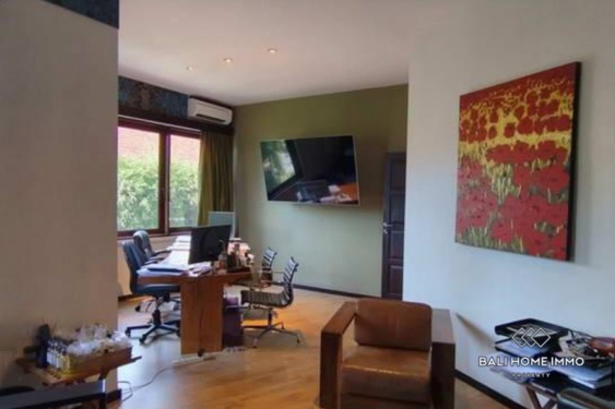 Image 9 from Villa Keluarga Eksklusif 4 Kamar Tidur Dijual di Jimbaran