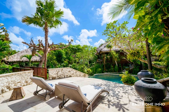Image 4 from EXPANSIVE 4 BEDROOM BALINESE STYLE VILLA FOR SALE AND RENT IN JIMBARAN