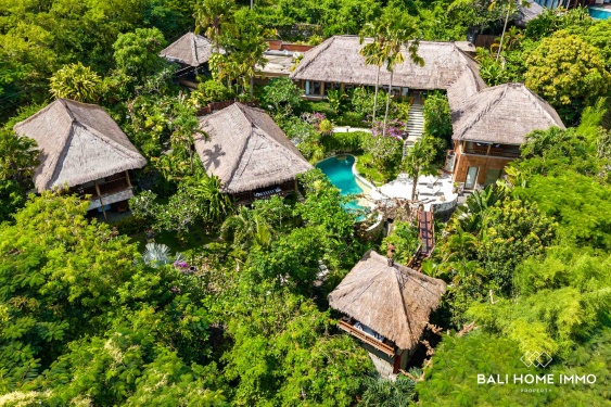 Image 1 from EXPANSIVE 4 BEDROOM BALINESE STYLE VILLA FOR SALE AND RENT IN JIMBARAN