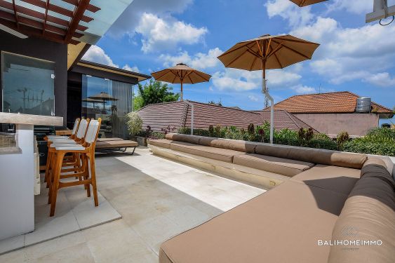 Image 9 from Vila 3 Kamar Tidur yang Indah Dijual Hak Milik di Bali Kerobokan