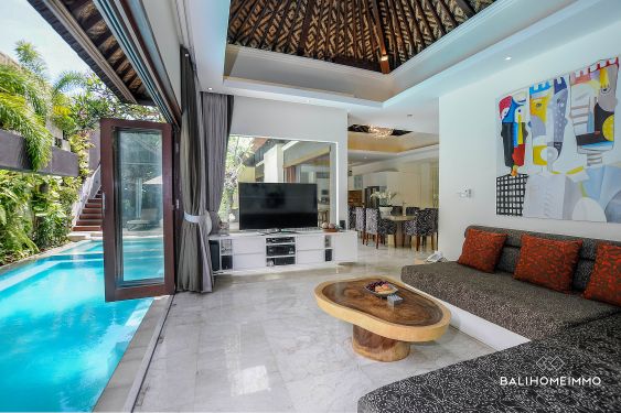 Image 8 from Vila 3 Kamar Tidur yang Indah Dijual Hak Milik di Bali Kerobokan