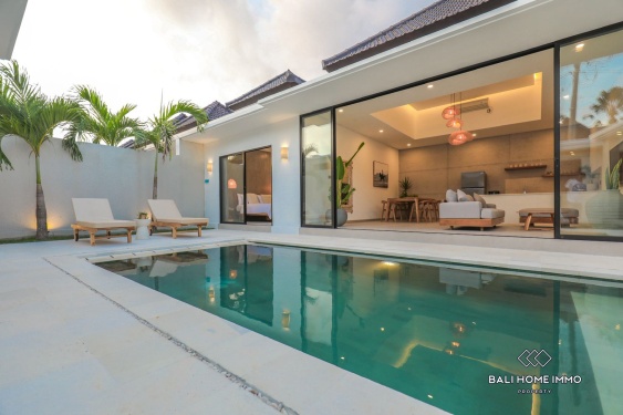 Image 1 from Beautiful 3 Bedroom Villa for Monthly Rental in Bali Seminyak Residential Side
