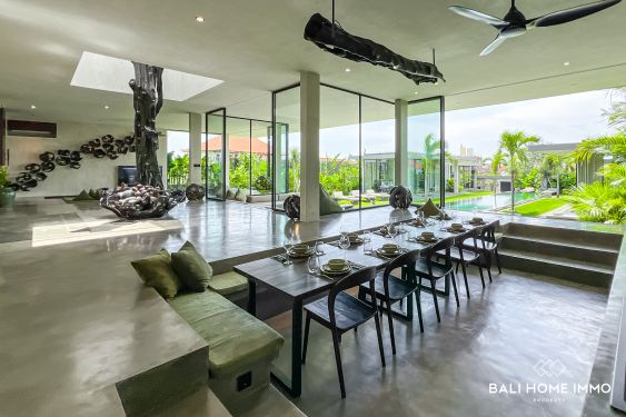 Image 7 from Exquisite 6 bedroom luxury villa for sale leasehold in Seseh Beach side