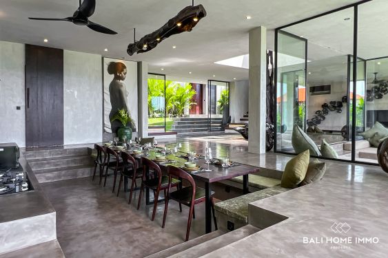 Image 6 from Exquisite 6 bedroom luxury villa for sale leasehold in Seseh Beach side